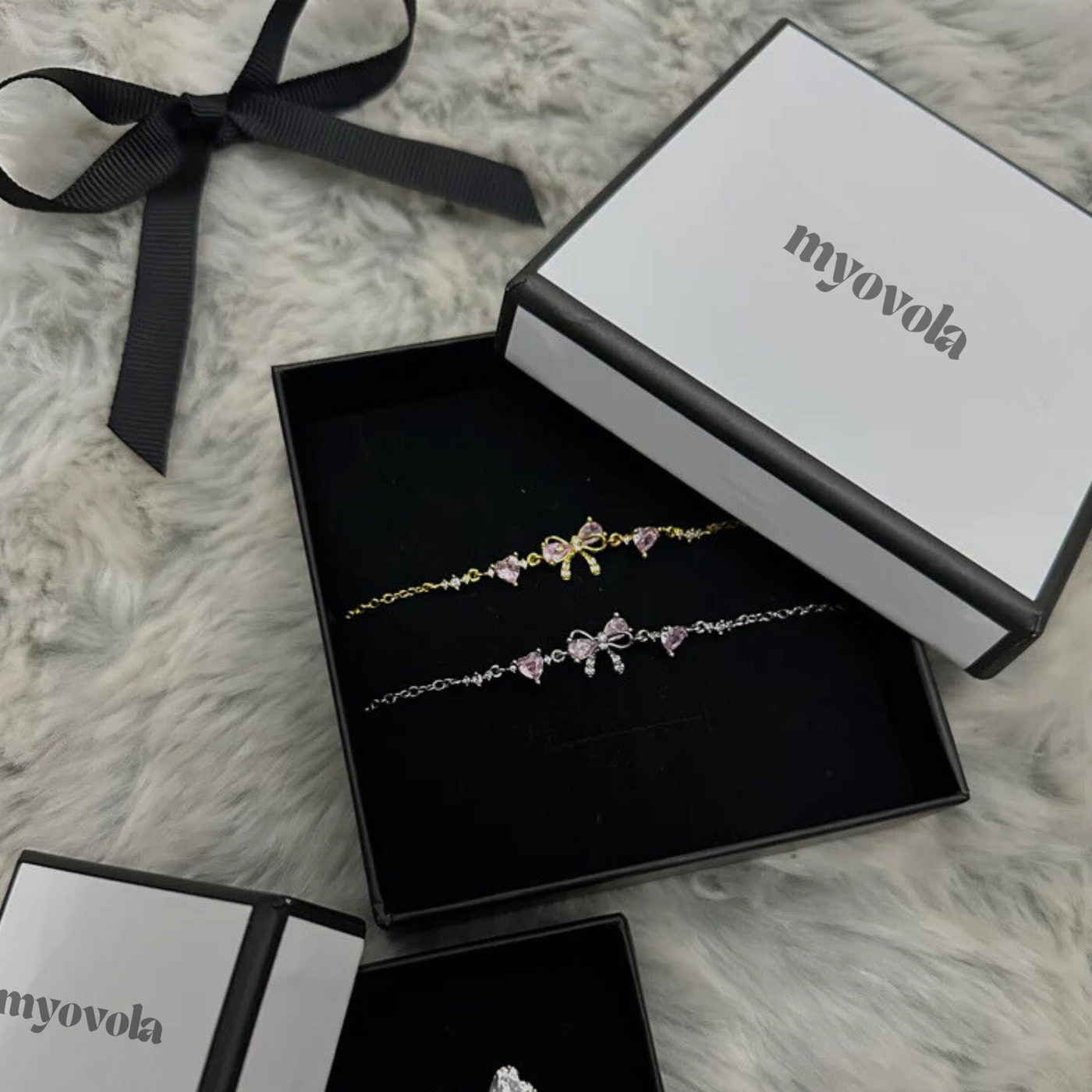 Myovola Friendship Bracelet